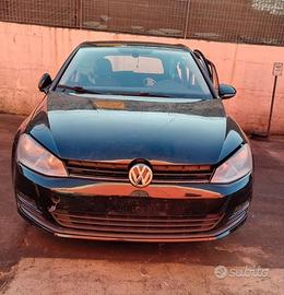 Ricambi Volkswagen Golf 7 2014 1.6 TDI CLH