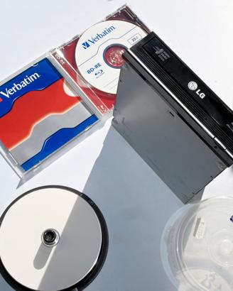 Masterizzatore Blu-Ray Super Multi LG + 20 dischi