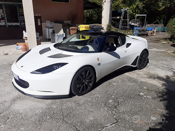 Super lotus evora