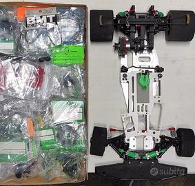 Automodello pista 1/8
