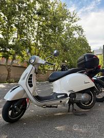 Vespa GTS 300 Hpe PREZZO SHOCK