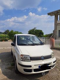 Fiat Panda bianca 1.1  2006 176000km Bergamo