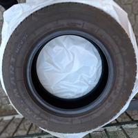 4 pneumatici estivi furgone 215/65 R16C 113/111R