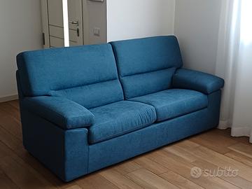 Divano 3 posti appena comprato