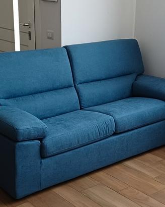 Divano 3 posti appena comprato