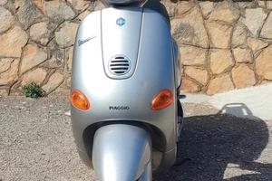 Piaggio Vespa 50 ET2 - 1999