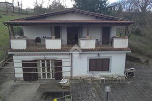 VILLA SINGOLA A ZAGAROLO