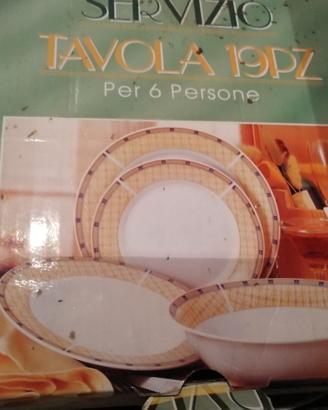 Servizio di piatti x 6 persone