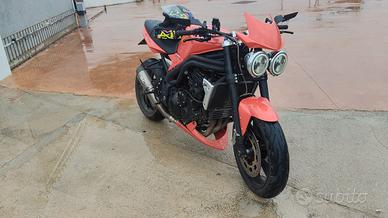 Triumph Speed triple 1050