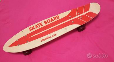 SKATE BOARD IN FIBRA DI VETRO / FIBERGLASS ANNI 70