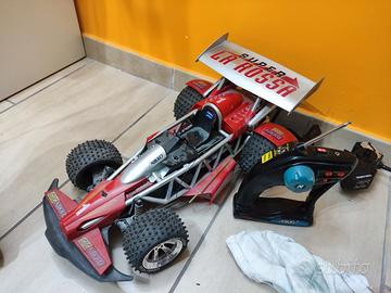Macchina telecomandata da collezione 