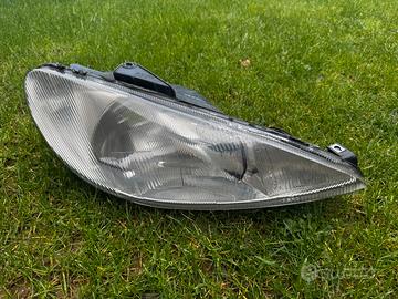 Faro toyota Hilux 1993/2004