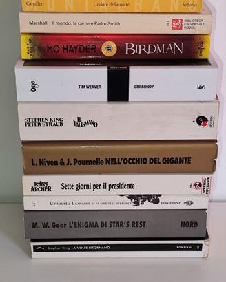 LOTTO di n.10 libri genere misto 