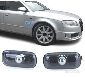 FRECCIE LATERALI PER AUDI A4 00-04 VETRO CHIARO NE