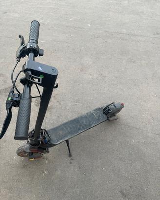 Iscooter w8 monopattino elettrico