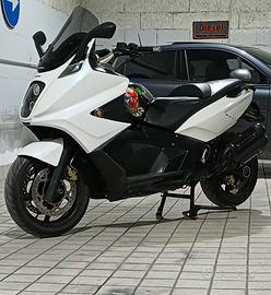 Gilera GP800