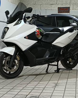 Gilera GP800