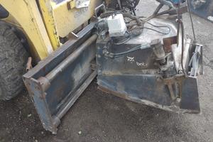 Fresa stradale Bobcat 45.20 per minipala.