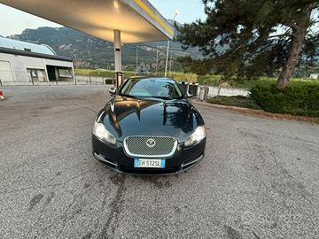 Jaguar 3.0ds V6 Bi-Turbo Luxury Premium