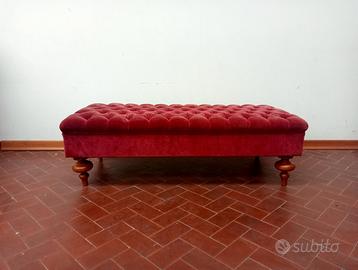 antica panca velluto rosso