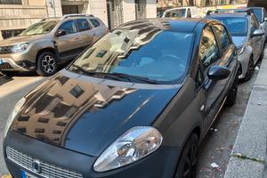 Fiat Grande Punto 1.2 Benzina - OK NEOPATENTATI - 