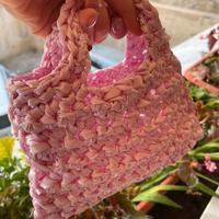 Borsa rosa all’uncinetto