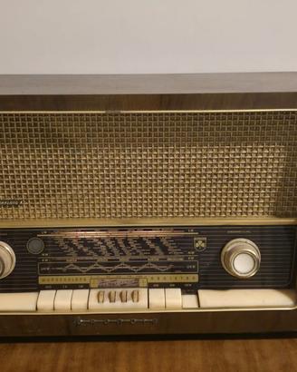 Grundig 3028 Hi-Fi “Zauberklang” - Radio d’epoca