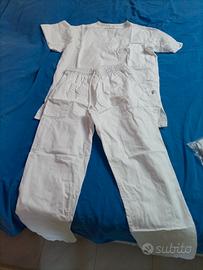 Completo da infermiere/OSS NUOVO