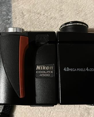 FOTOCAMERA NIKON