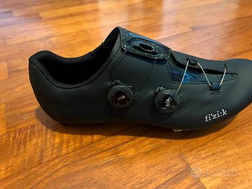 Scarpe per bici da corsa FIZIK Aria R3