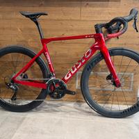 GUSTO COBRA EVO FULL CARBON ROSSA TG: L