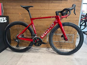 GUSTO COBRA EVO FULL CARBON ROSSA TG: M
