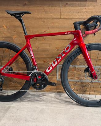 GUSTO COBRA EVO FULL CARBON ROSSA TG: L