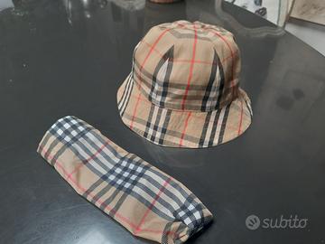Burberry cappello donna