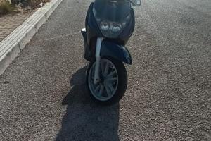 Piaggio Beverly 250 IE