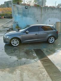 Audi A3 Sportback 1.6 TDI – 110 CV