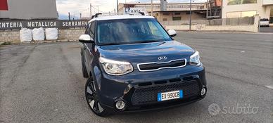Kia soul automatica cross