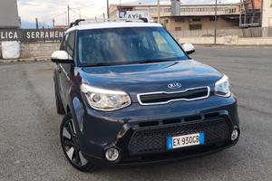 Kia soul automatica cross