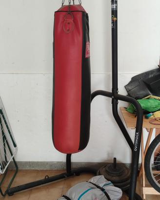 sacco boxe con supporto 