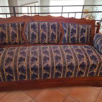 Divano antico in legno