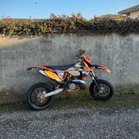 Ktm motard omologato