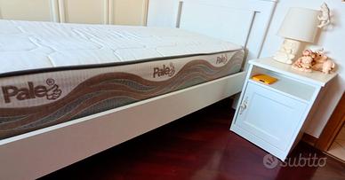 letto singolo + comodino + materasso