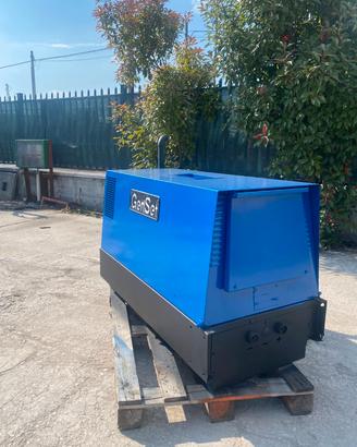 M151 Generatore di corrente e motosaldatrice 7 KW