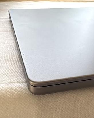 MacBook Pro 14 M3 RAM 16Gb SSD 1Tb Uso Aziendale