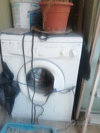 Lavatrice Whirlpool 6 kg