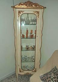 Vetrina stile barocco