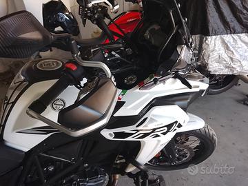 Benelli trk pari a nuovo