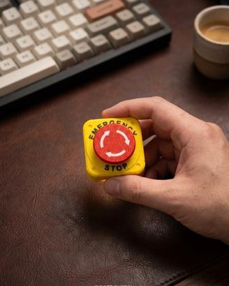 Fidget Toy Tasto Emergenza Antistress Ufficio