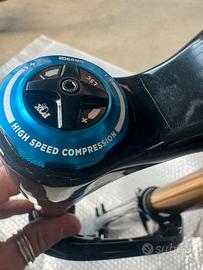 Forcella  fox 36 kashima ammortizzatore fox float