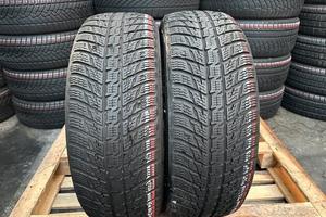 2 gomme 215 60 17 Nokian invernali